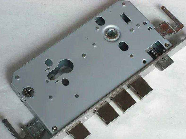 调兵山24小时上门开锁公司