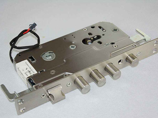 调兵山24小时上门开锁公司