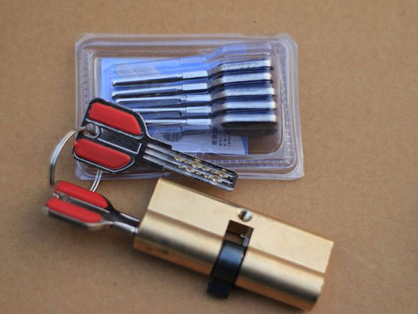 调兵山24小时上门开锁公司